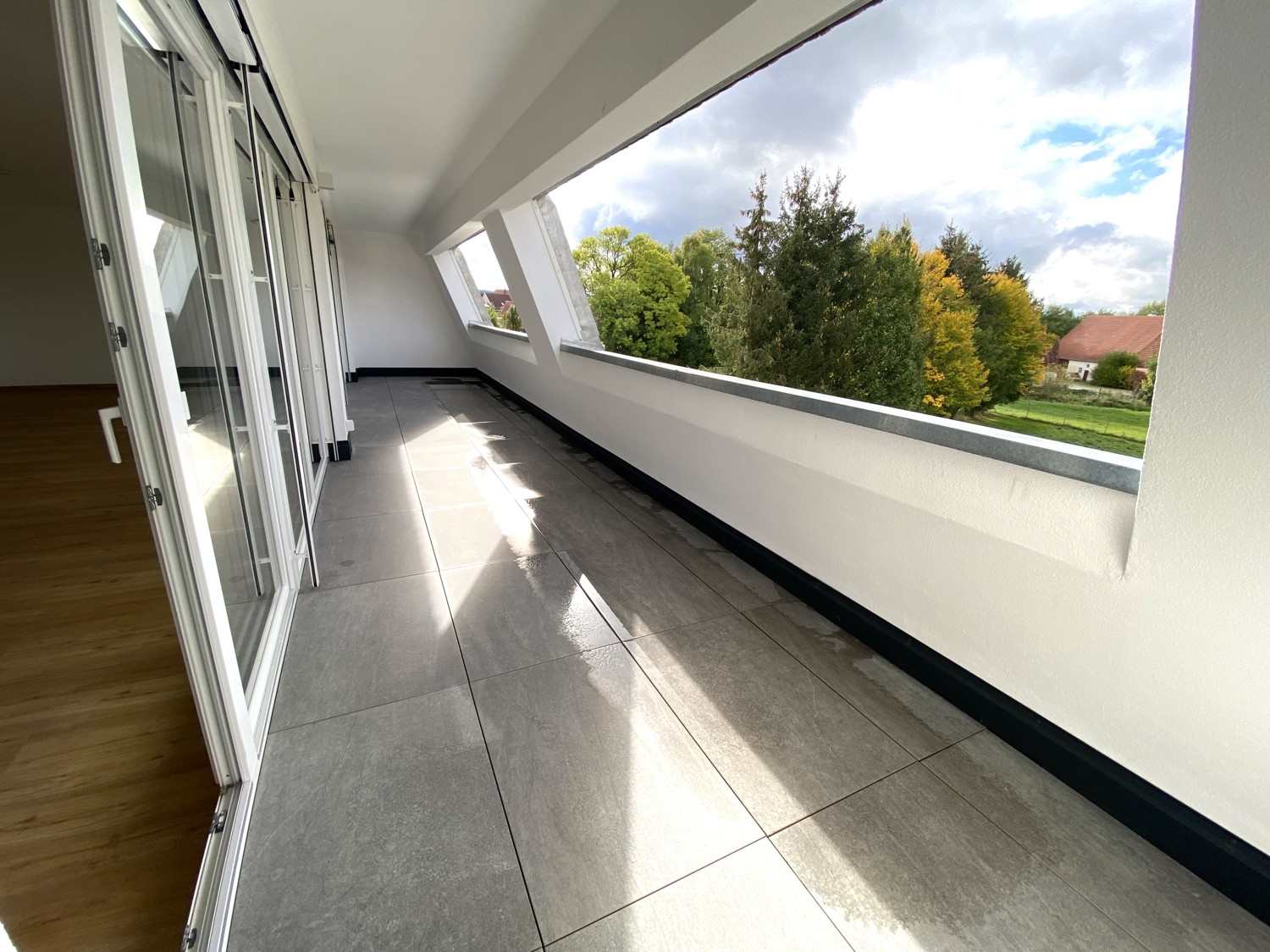 Überdachter Balkon