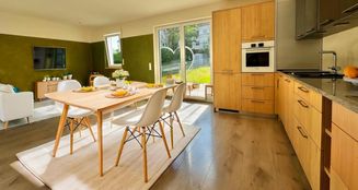 von_poll_real_estate_property_25248023_image_0