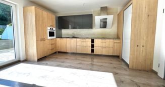 von_poll_real_estate_property_25248023_image_9