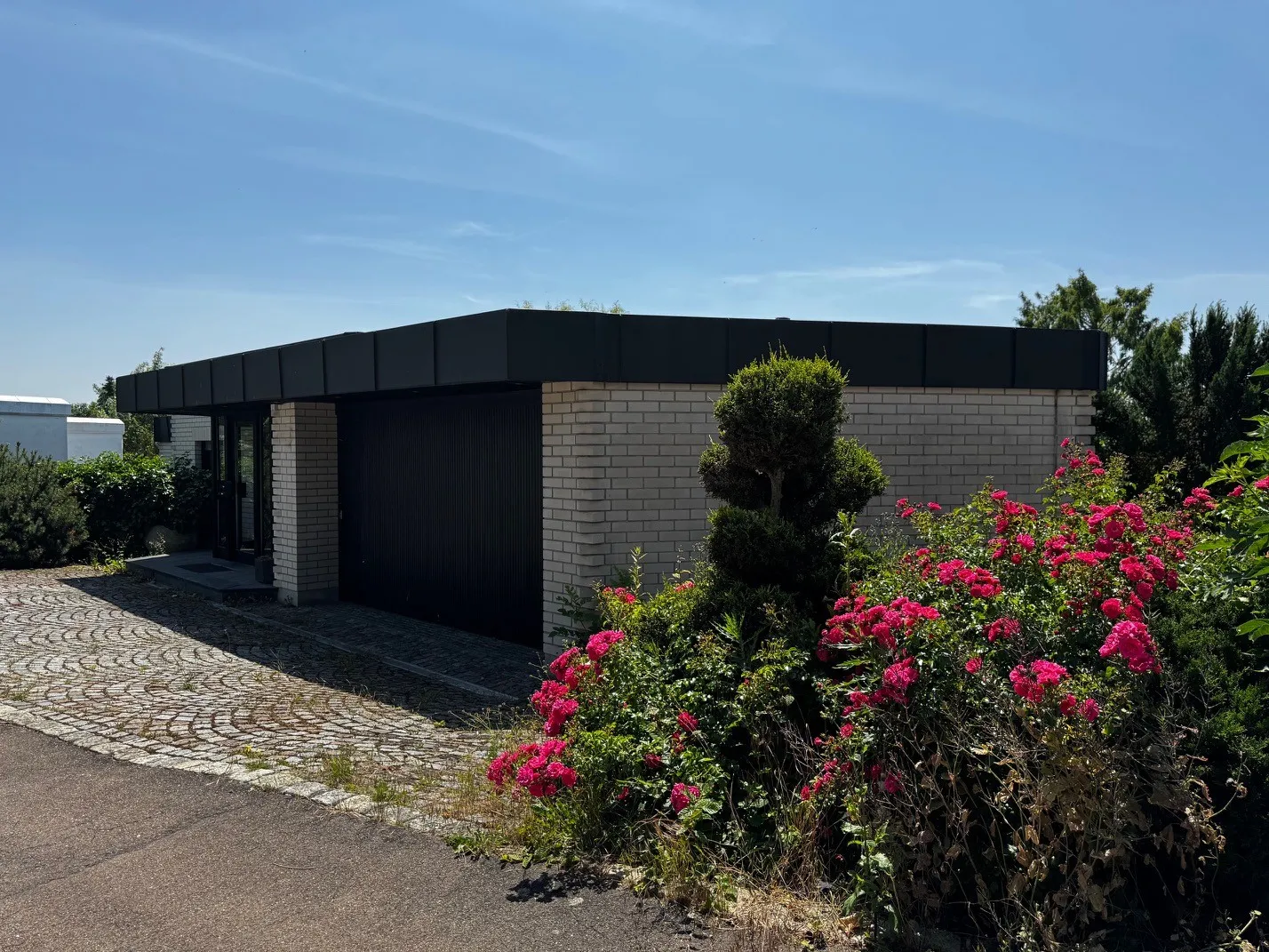 Maison d'architecte exclusive avec des prestations haut de gamme dans un emplacement de choix