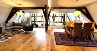 von_poll_real_estate_property_25248003_image_0