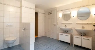 von_poll_real_estate_property_25248061_image_7