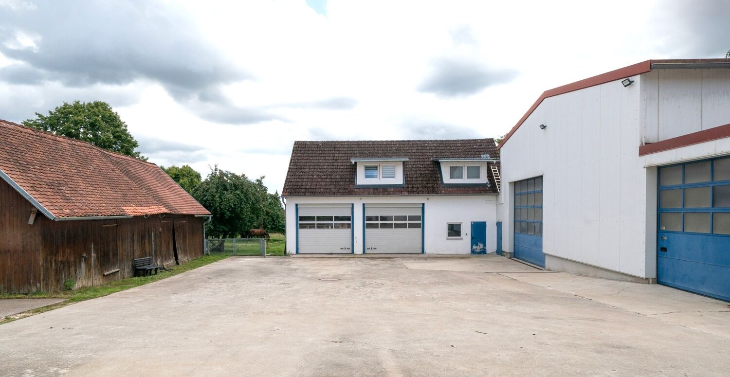 Werkstatt mit ELW