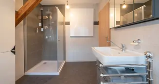 von_poll_real_estate_property_25248061_image_21