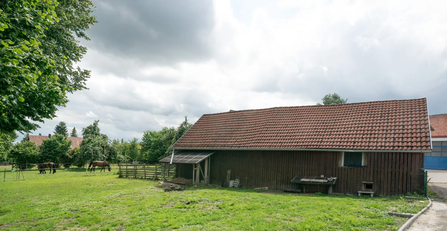 Ein Anwesen, das mehr kann! Pferde, Autos oder Hightech - hier haben Sie alle Möglichkeiten