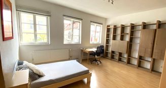 von_poll_real_estate_property_25248039_image_0