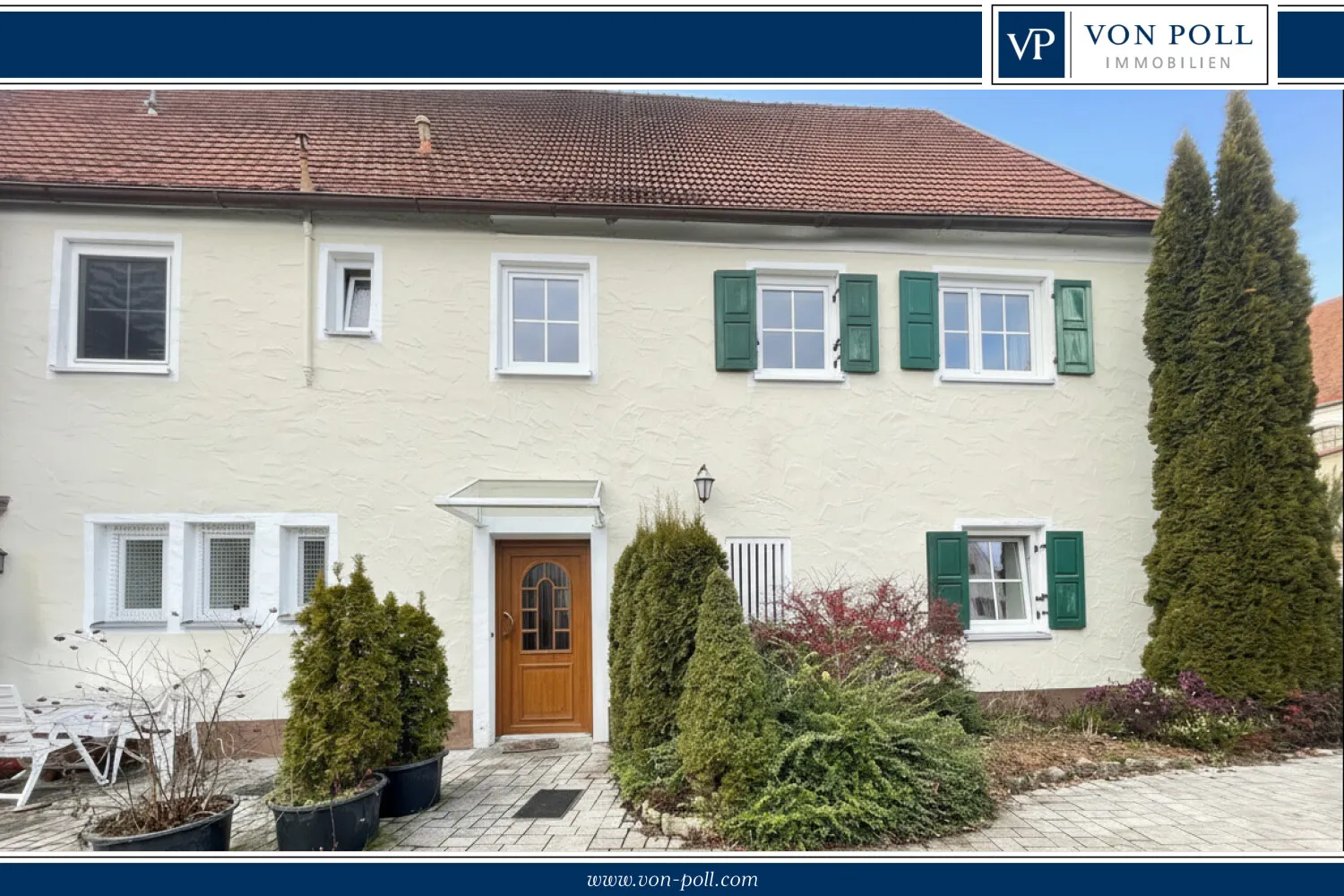 Historisches und charmantes Zweifamilienhaus mit Garten und Dachterrasse