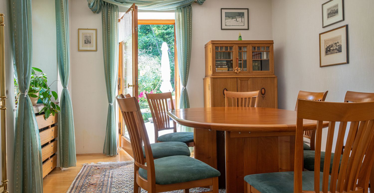 Charmante Villa in Alleinlage mit Weitblick – Ein Refugium mit Charme und Geschichte in Ebermergen