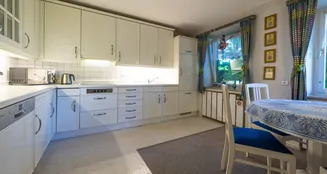 von_poll_real_estate_property_25248056_image_8