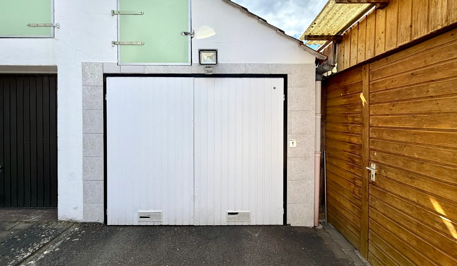 Einzelgarage inklusive