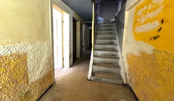 Reizvolles Altstadthaus mit Garage, Dachterrasse und viel Potenzial