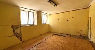 von_poll_real_estate_property_25248059_image_5