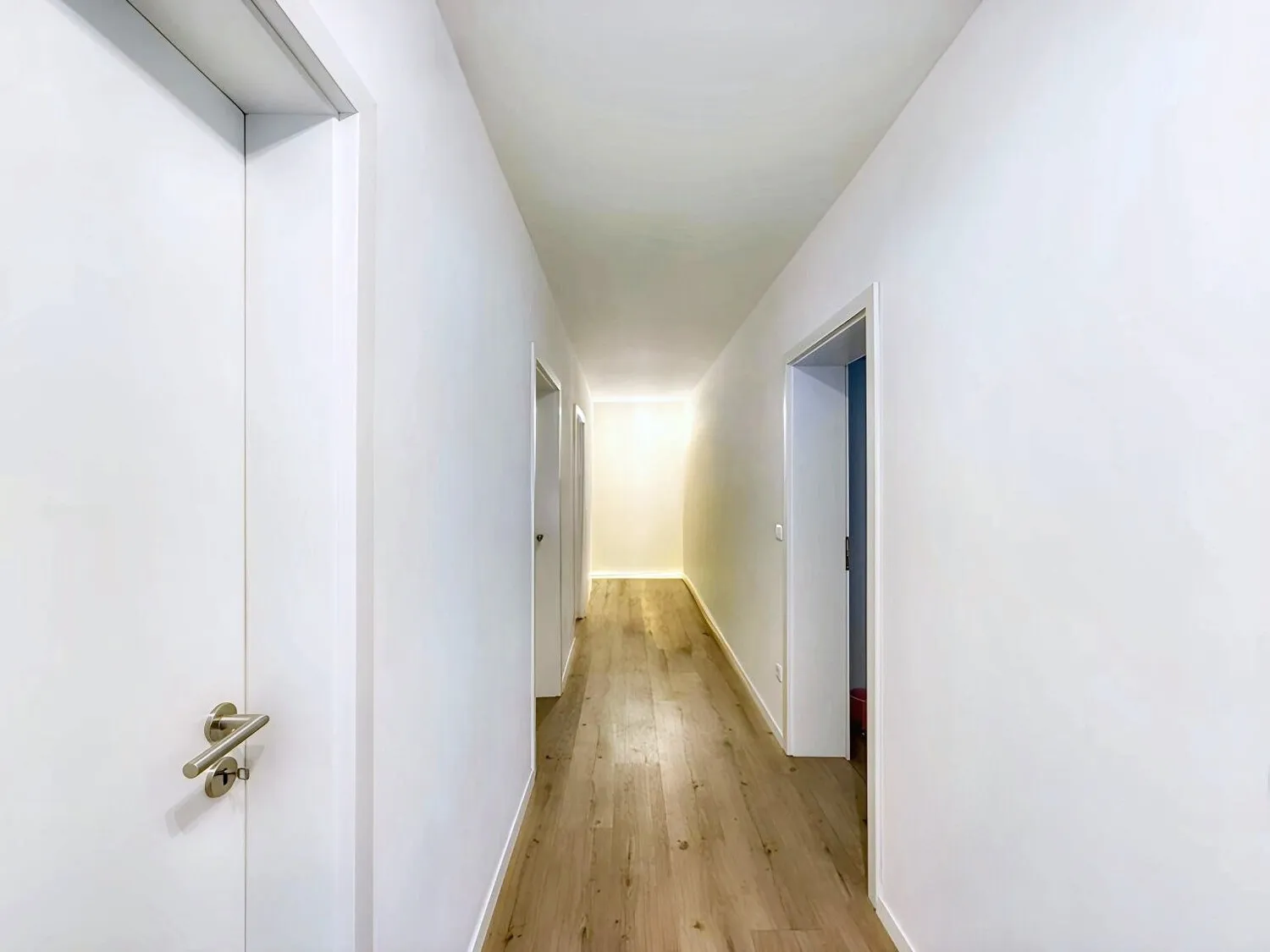 EG - Flur mit Einrichtungsbeispiel