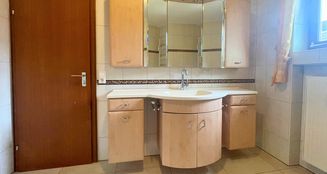 von_poll_real_estate_property_25248054_image_12