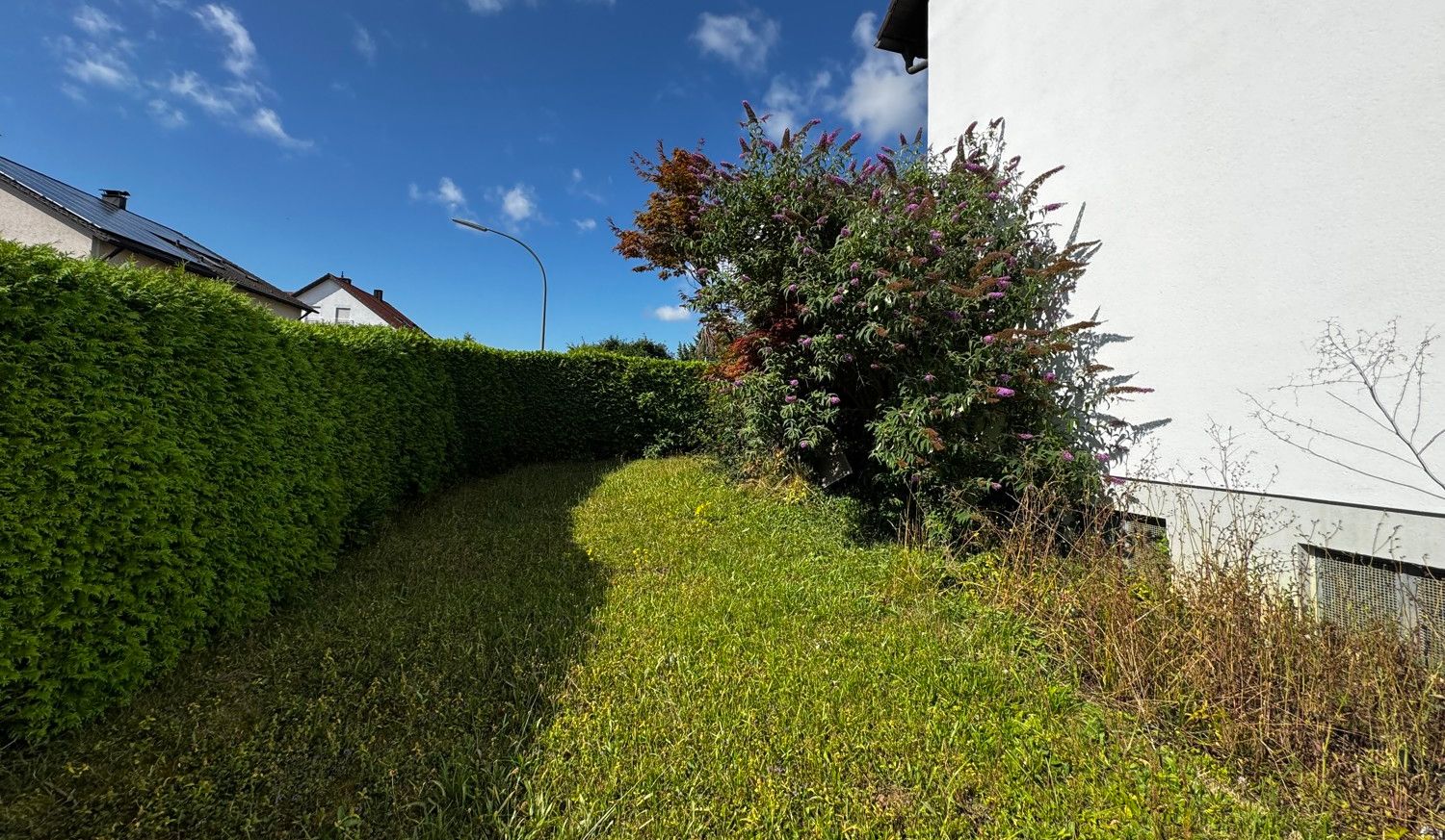 Vermietetes Zweifamilienhaus mit Garage und Garten in Riedlingen