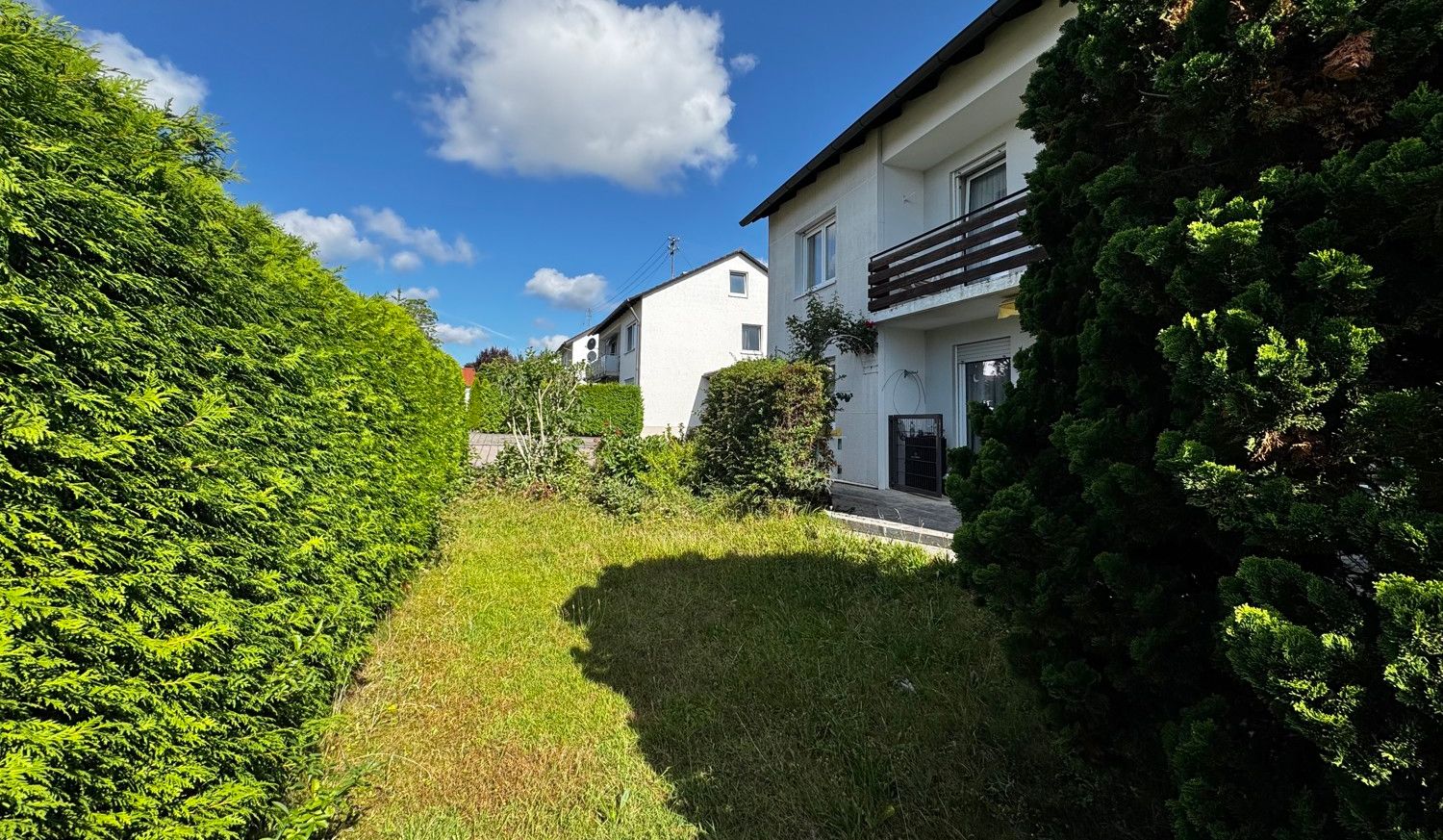 Vermietetes Zweifamilienhaus mit Garage und Garten in Riedlingen