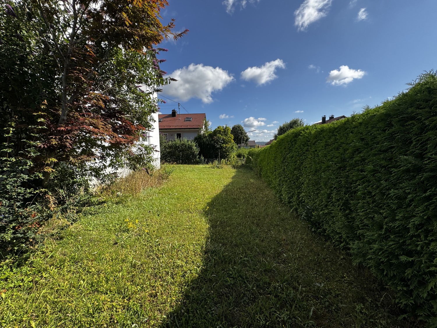 Vermietetes Zweifamilienhaus mit Garage und Garten in Riedlingen
