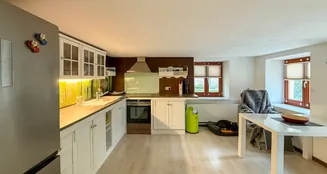 von_poll_real_estate_property_25248077_image_3