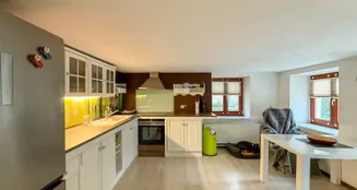 von_poll_real_estate_property_25248077_image_3