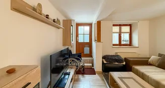 von_poll_real_estate_property_25248077_image_8