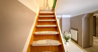 von_poll_real_estate_property_25248077_image_11