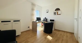 von_poll_real_estate_property_25248083_image_18