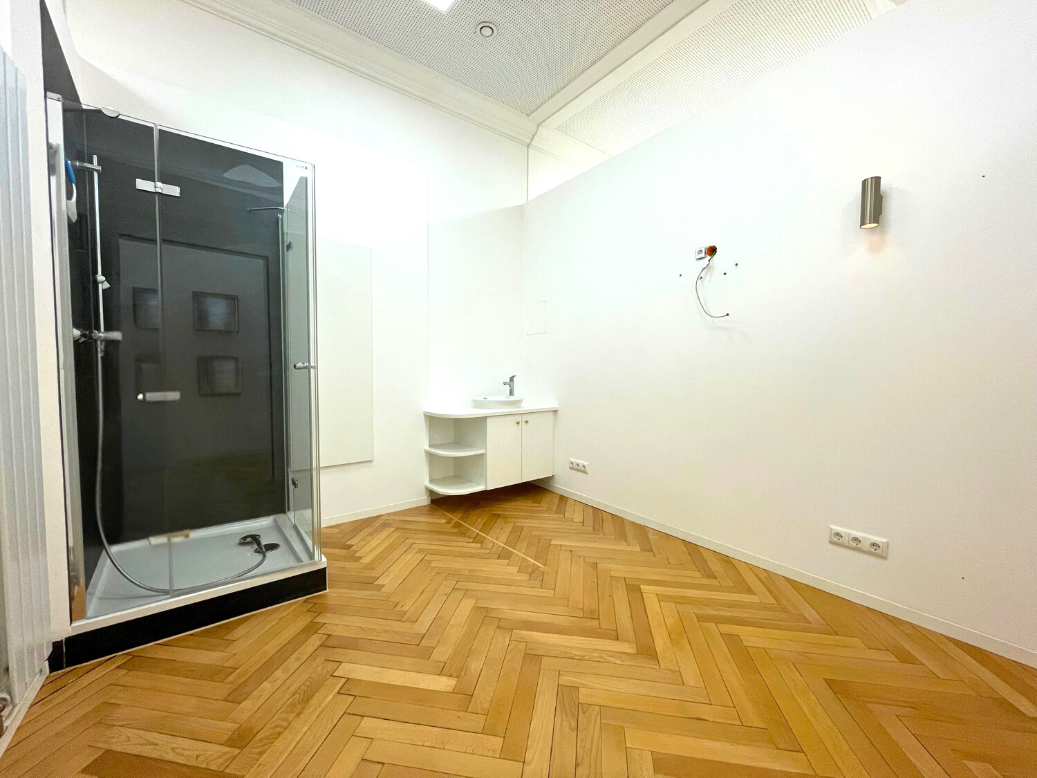 Behandlung mit Dusche