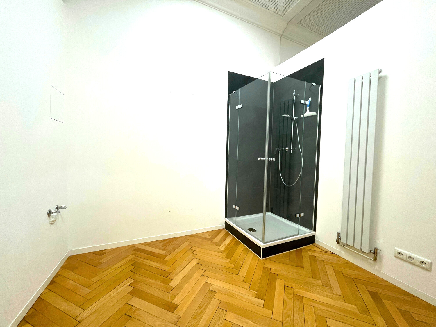 Behandlung mit Dusche