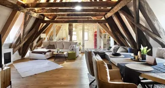 von_poll_real_estate_property_25248075_image_0