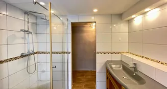 von_poll_real_estate_property_25248095_image_12