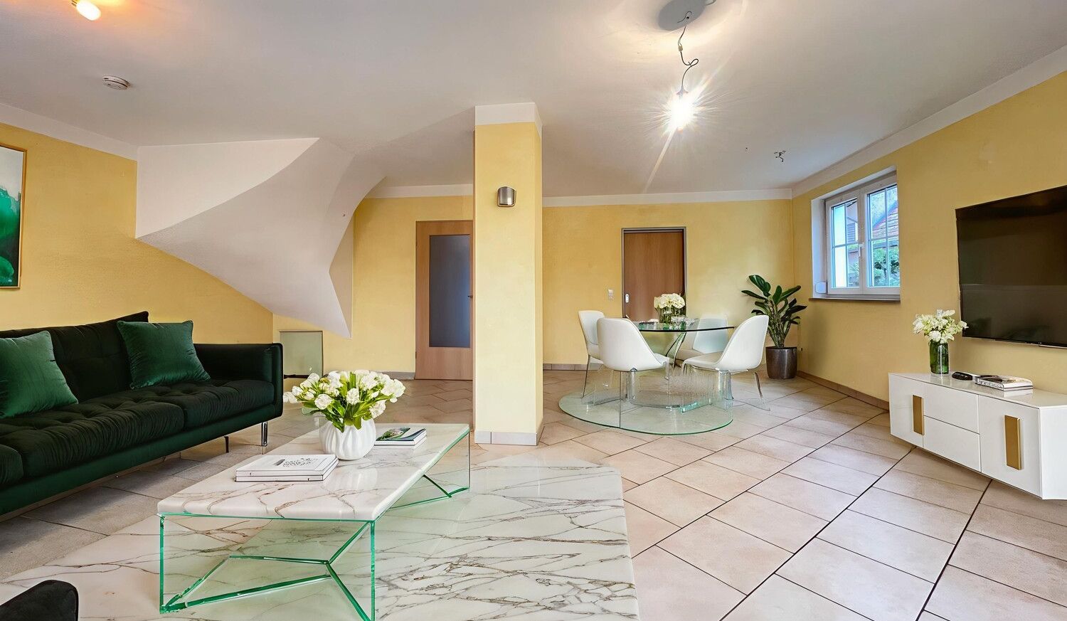 Einrichtungsbeispiel Wohnzimmer