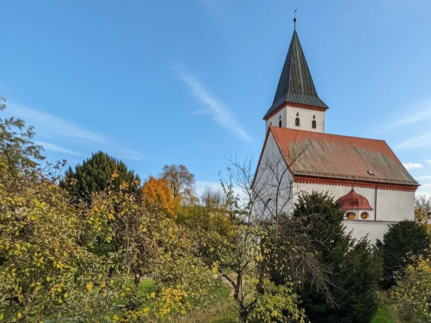 Kapitalanlage im Denkmal mit zehn möglichen Wohneinheiten in bester Lage von Oettingen!