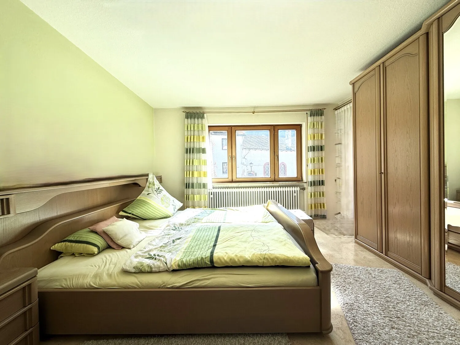 Schlafzimmer OG
