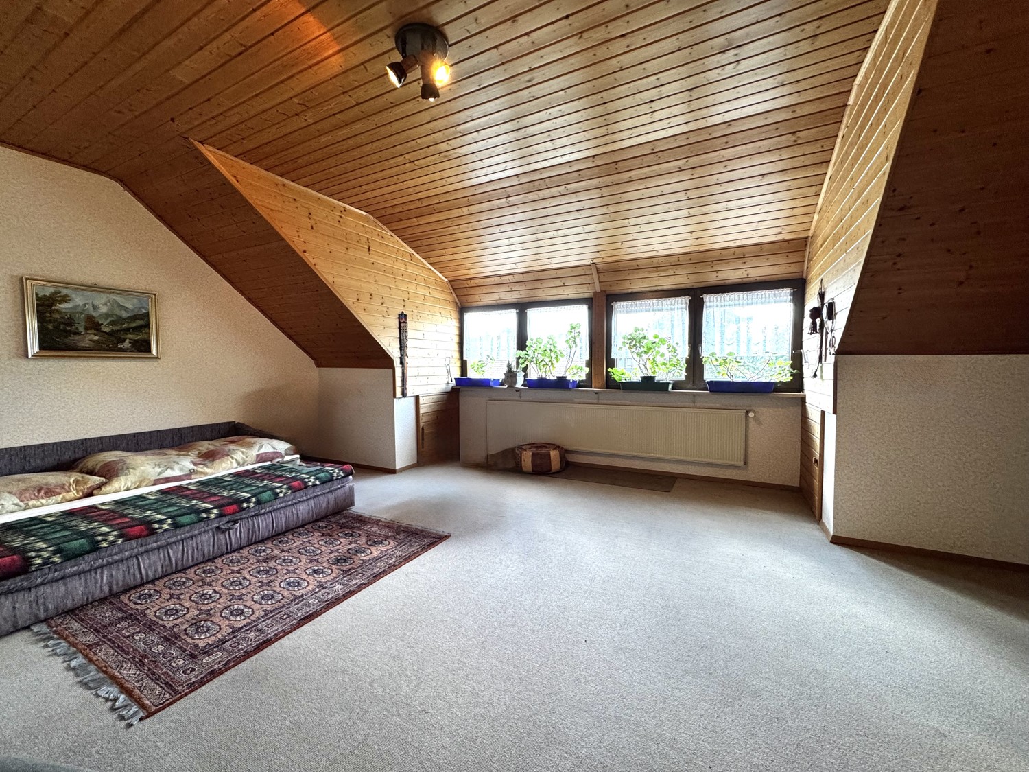 Schlafzimmer DG