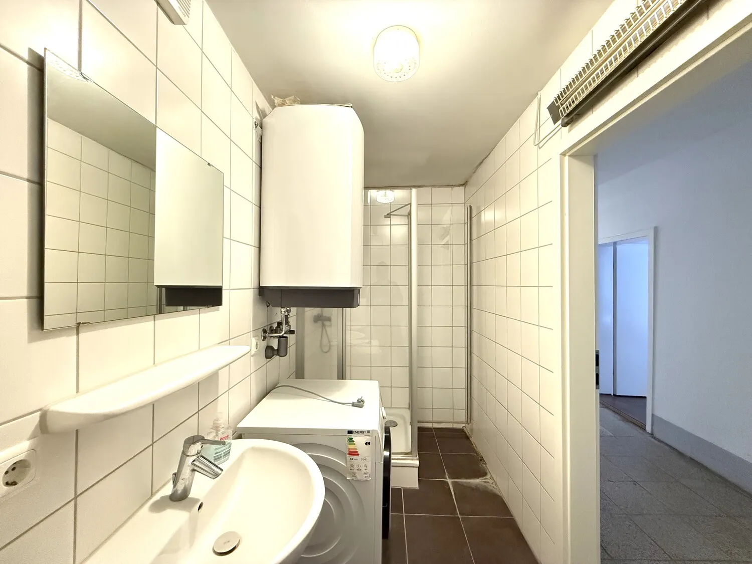 EG Bad mit Dusche