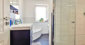 von_poll_real_estate_property_25240011_image_2