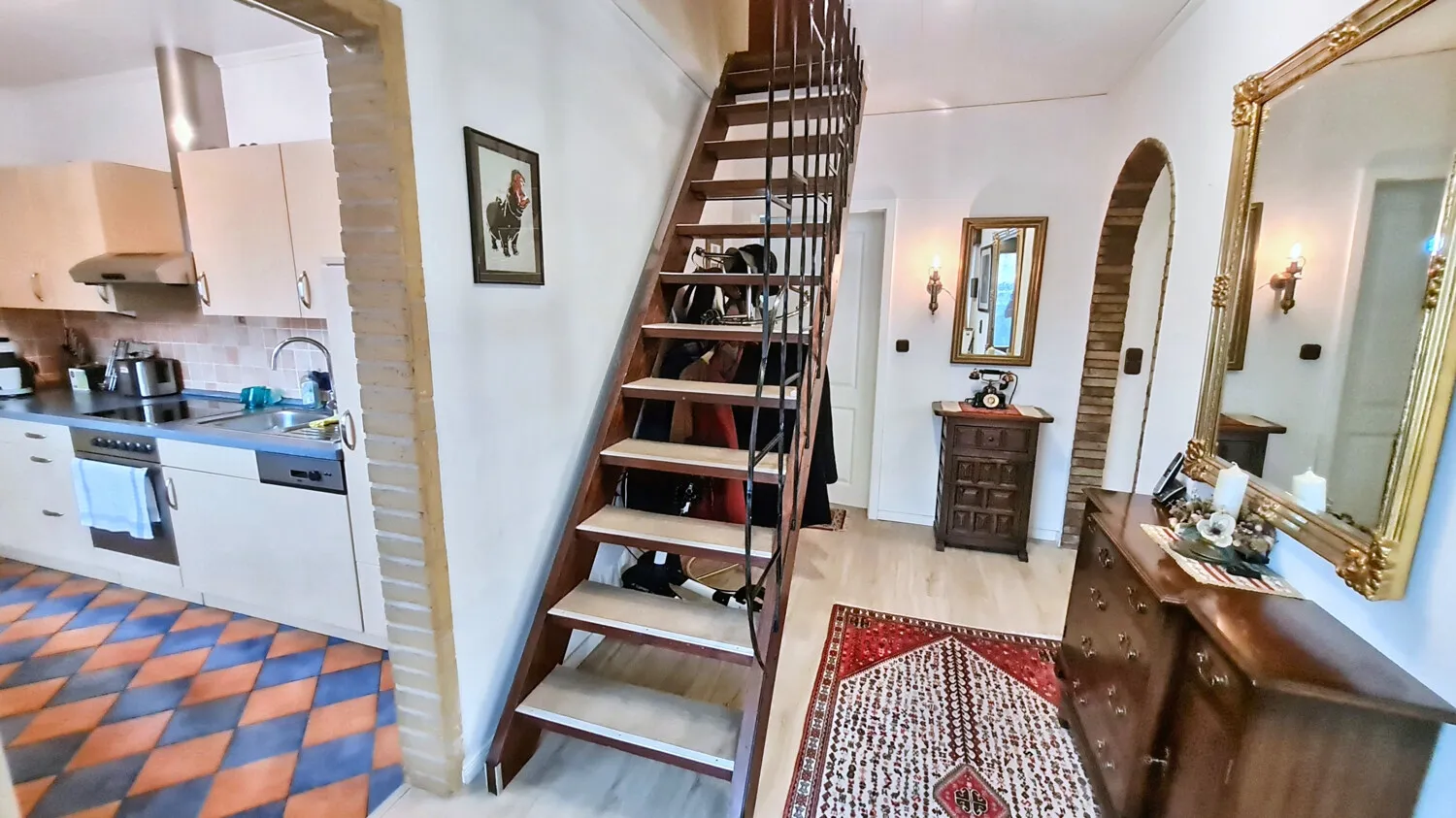 Single-story bungalow with sunny garden and expansion potential