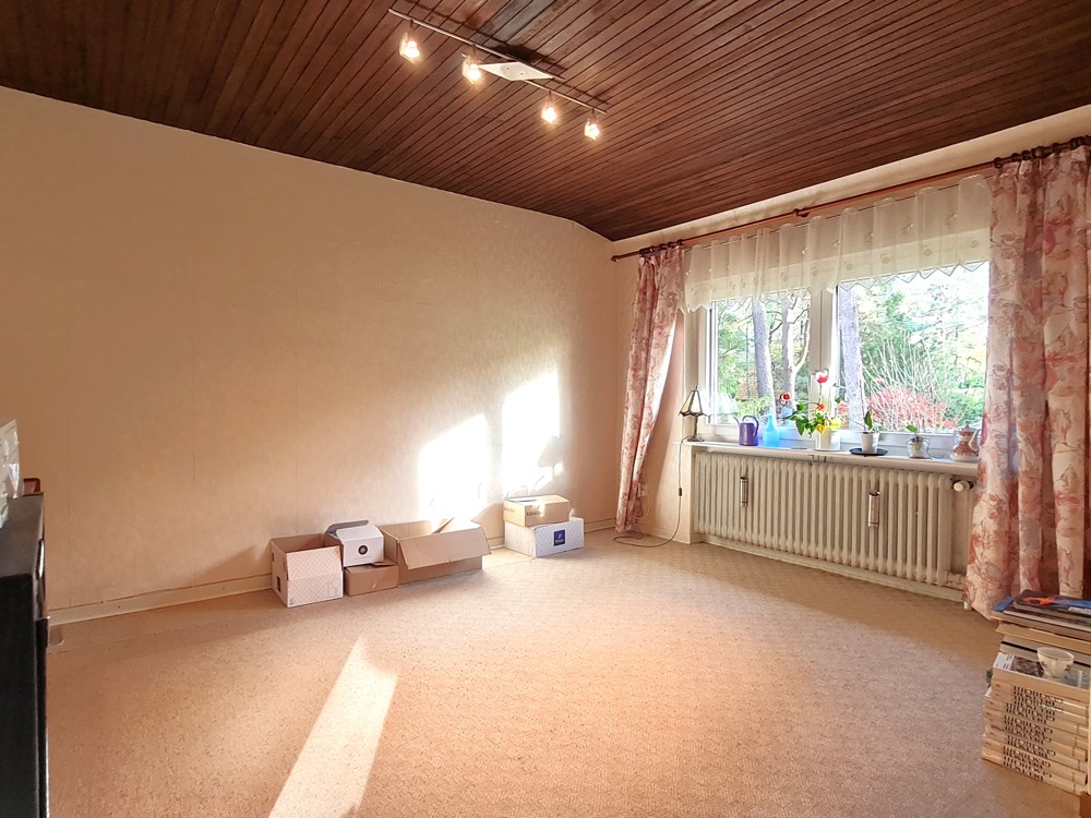 Wohn-/ Esszimmer