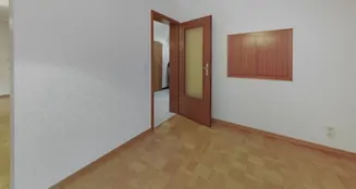 von_poll_real_estate_property_25240029_image_4