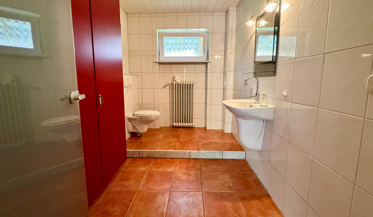 Gäste-WC Erdgeschoss