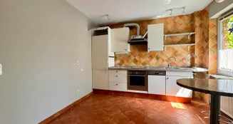 von_poll_real_estate_property_24240025_image_4