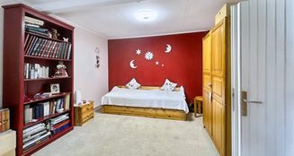 von_poll_real_estate_property_25240016_image_1