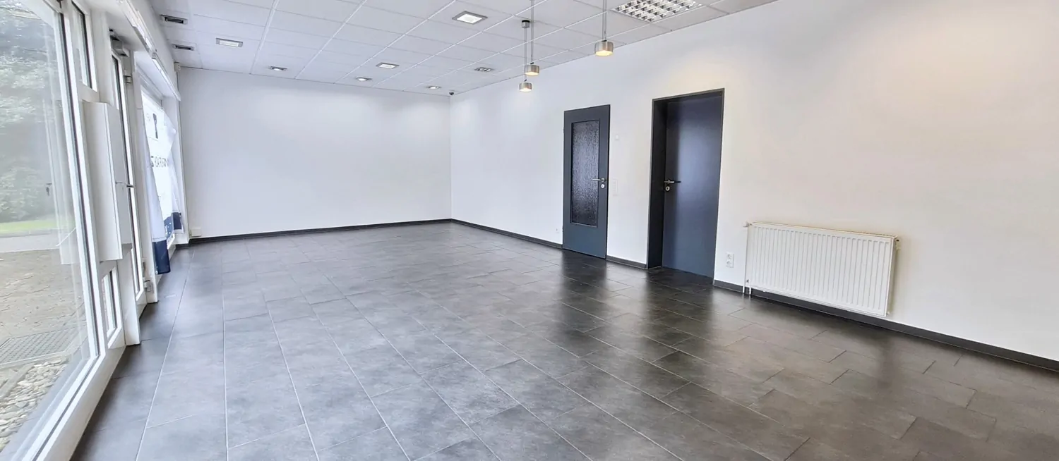 Verkaufsraum / Büro