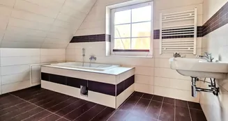 von_poll_real_estate_property_25240012_image_8