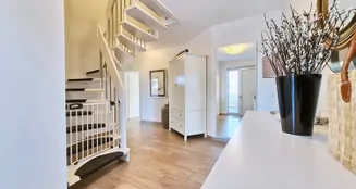 von_poll_real_estate_property_26240001_image_2