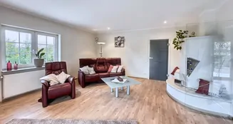 von_poll_real_estate_property_25240027_image_1