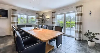 von_poll_real_estate_property_25240027_image_2