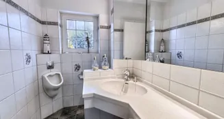 von_poll_real_estate_property_25240027_image_4