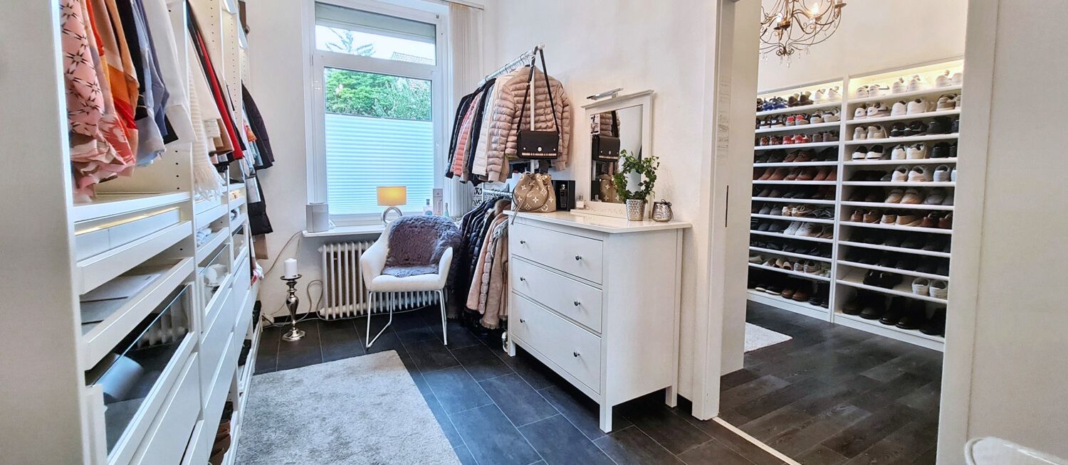 Ankleidezimmer I