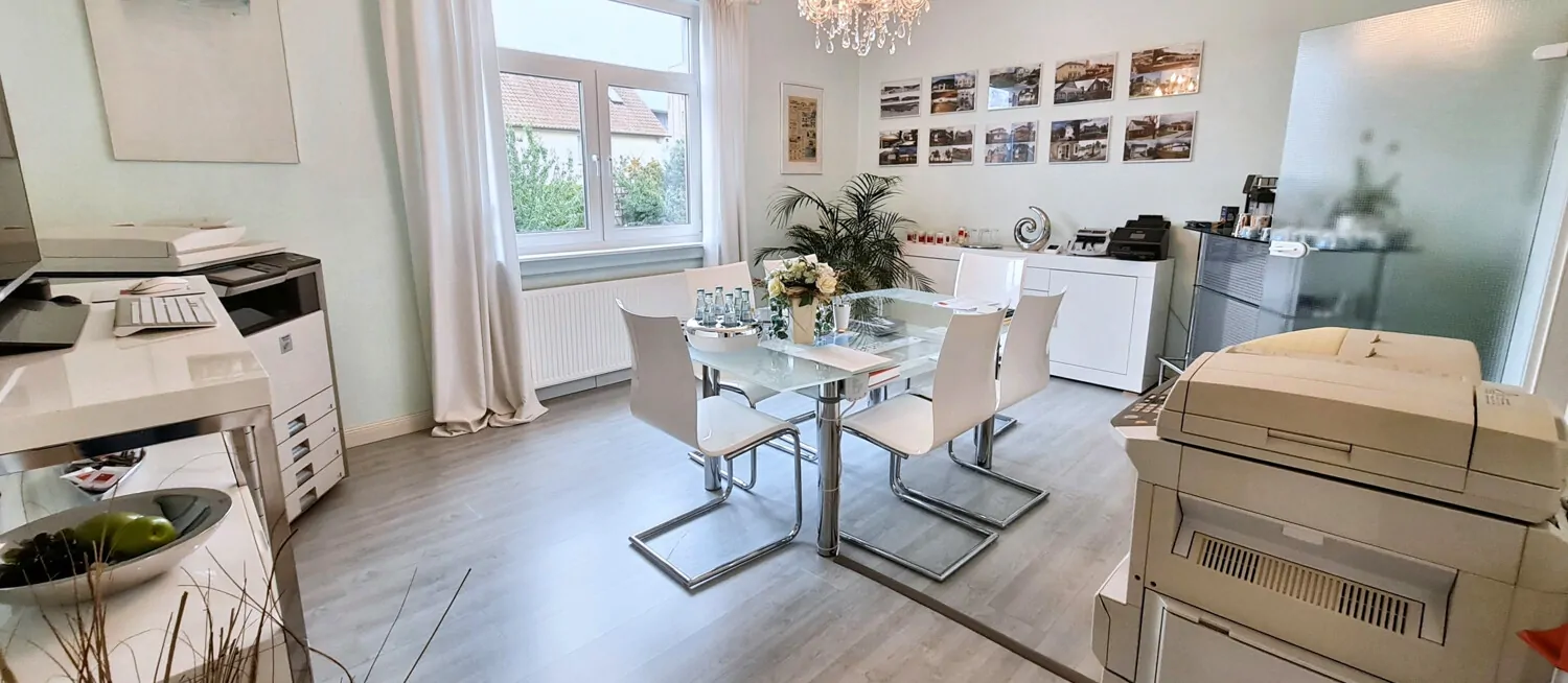 Besprechungsraum / Zimmer